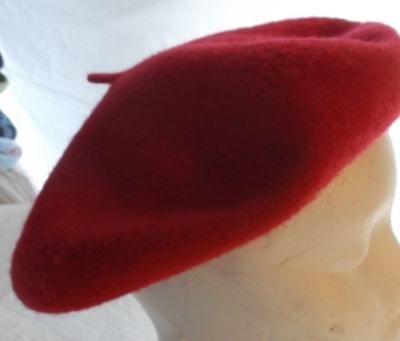 H&M Divided Used Red 100% Wool Classic Parisian French Beret 