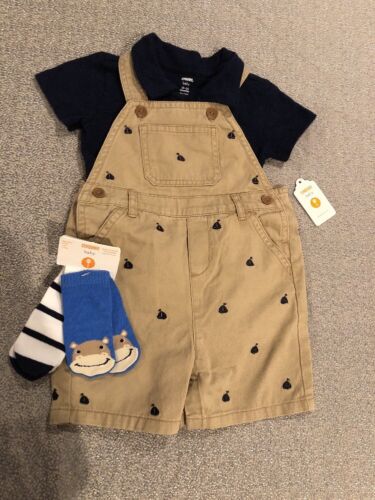 Neu mit Etikett Gymboree Junge FRÜHLING OSTERN 4-teilig khaki Segelboot Overall Socken SET 18 24