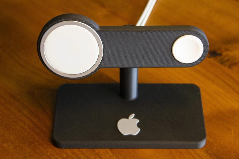 Supporto per caricatore Magsafe e Apple Watch  da scrivania - Immagine 3 di 4