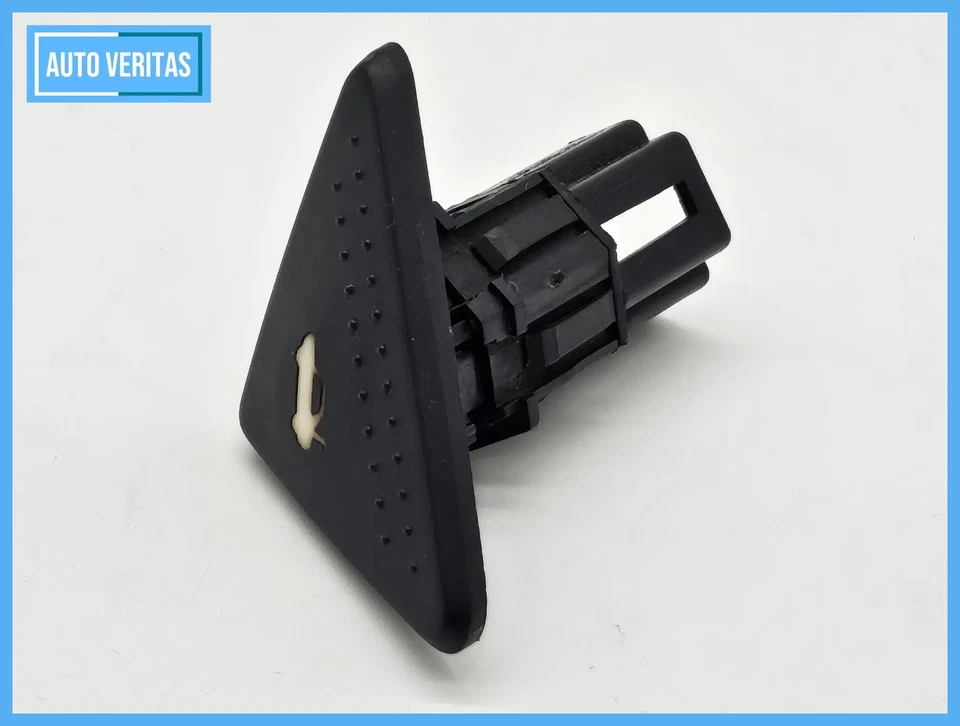 Ford Focus 1 I DNW DAW Taster Open rear flap boot flap 98AG198514AE - Image 2 of 4