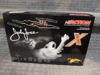John Force 1:24 NHRA Funny Car 2003 Ford Mustang Castrol GTX Norwalk Halloween