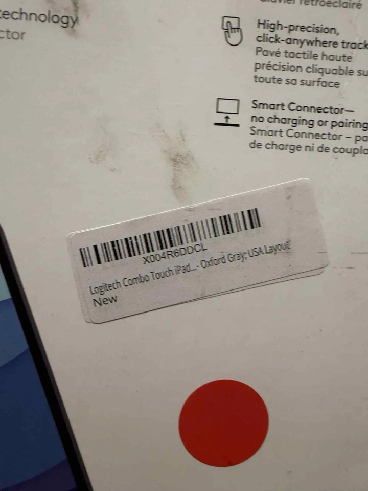 Logitech Combo Touch iPad Pro 12.9-inch (5th, 6th gen - 2021,2022) Keyboard Case - Image 3 of 4