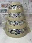 4 VTG PYREX Cinderella Nesting Mixing Bowls Set Homestead 441 442 443 444
