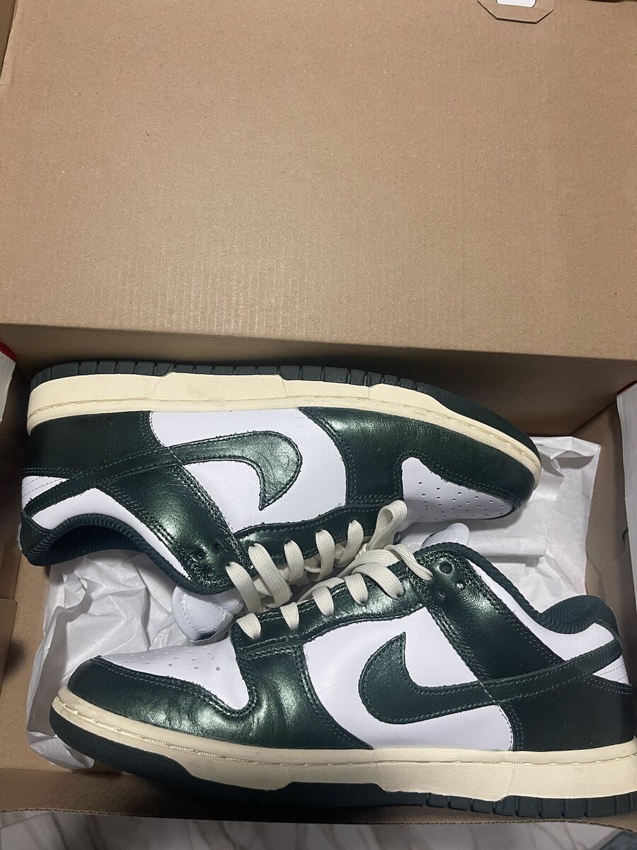 Size 9 Womens ( 7.5 M ) - Nike Dunk Low Vintage Green Size 9 Womens ( 7.5 M ) - Nike Dunk Low Vintage Green