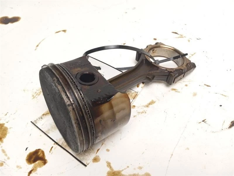 2002 FORD EXPLORER ENGINE PISTON - Image 3 of 4