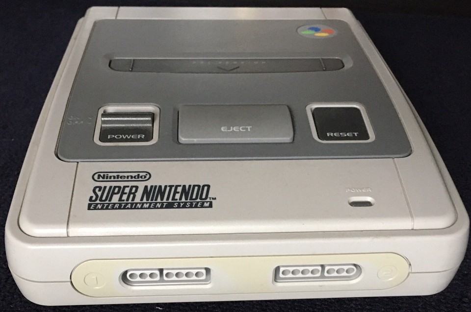 Super NES Nintendo CONSOLE SNES PAL Euro English inc 8gb EVER