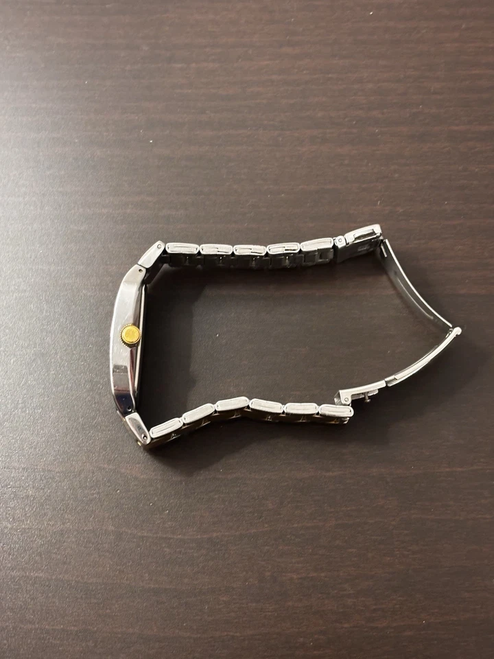 “Dexter Miguel Prado” Men Casio Classic Watch 1330 Silver Gold Steel - Image 2 of 4