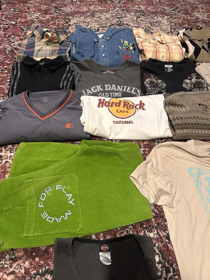 Комплект одежды Y2K-РЕТРО-SKATER с различными брендами, стилями и размерами - Изображение 2 из 4