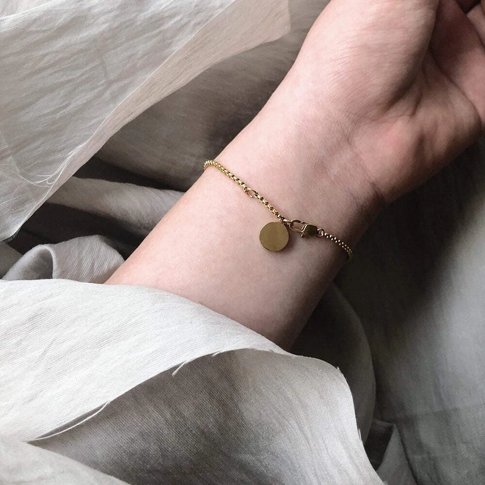 Single Freshwater Pearl Bracelet with 316l Titanium Chain - Image 4 of 4