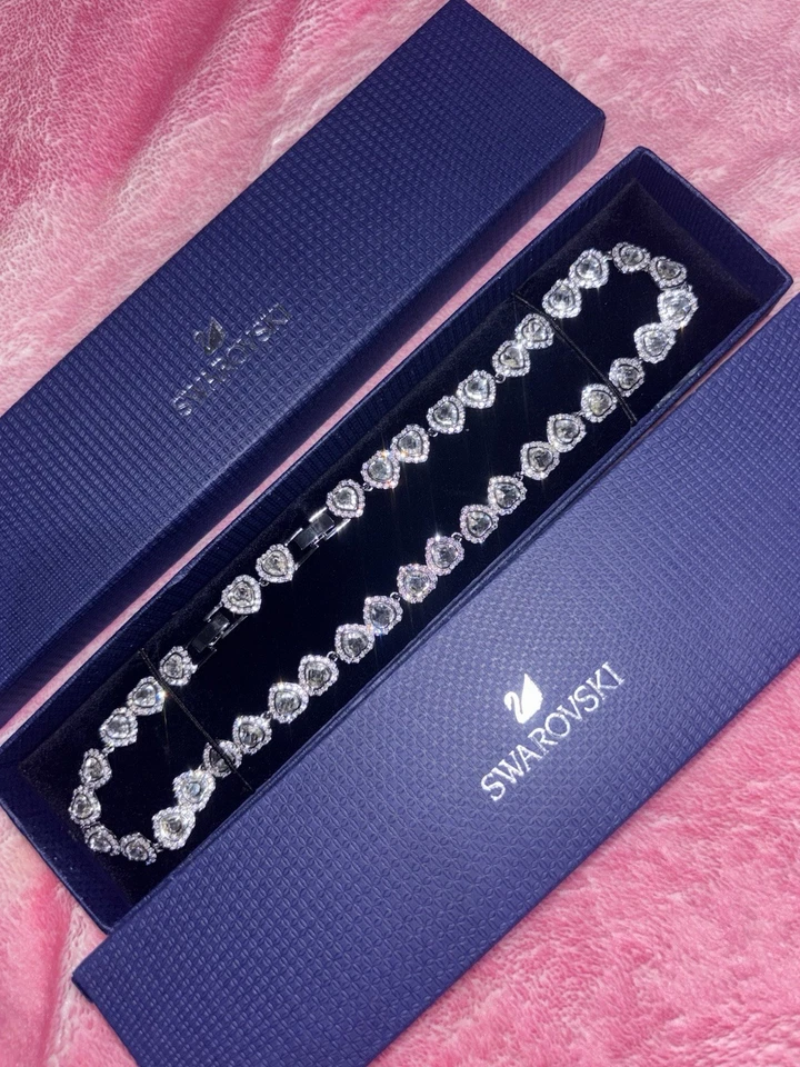 SWAROVSKI ARIANA GRANDE Sparkling Heart Tennis Necklace, Silver Boxed Gift! - Image 4 of 4