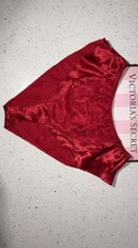 Victoria  s Secret vintage 100 poli ster allover lace Size S