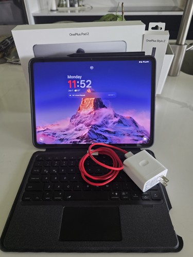 Oneplus Pad 2 With Stylo, Charger, And Folio Case