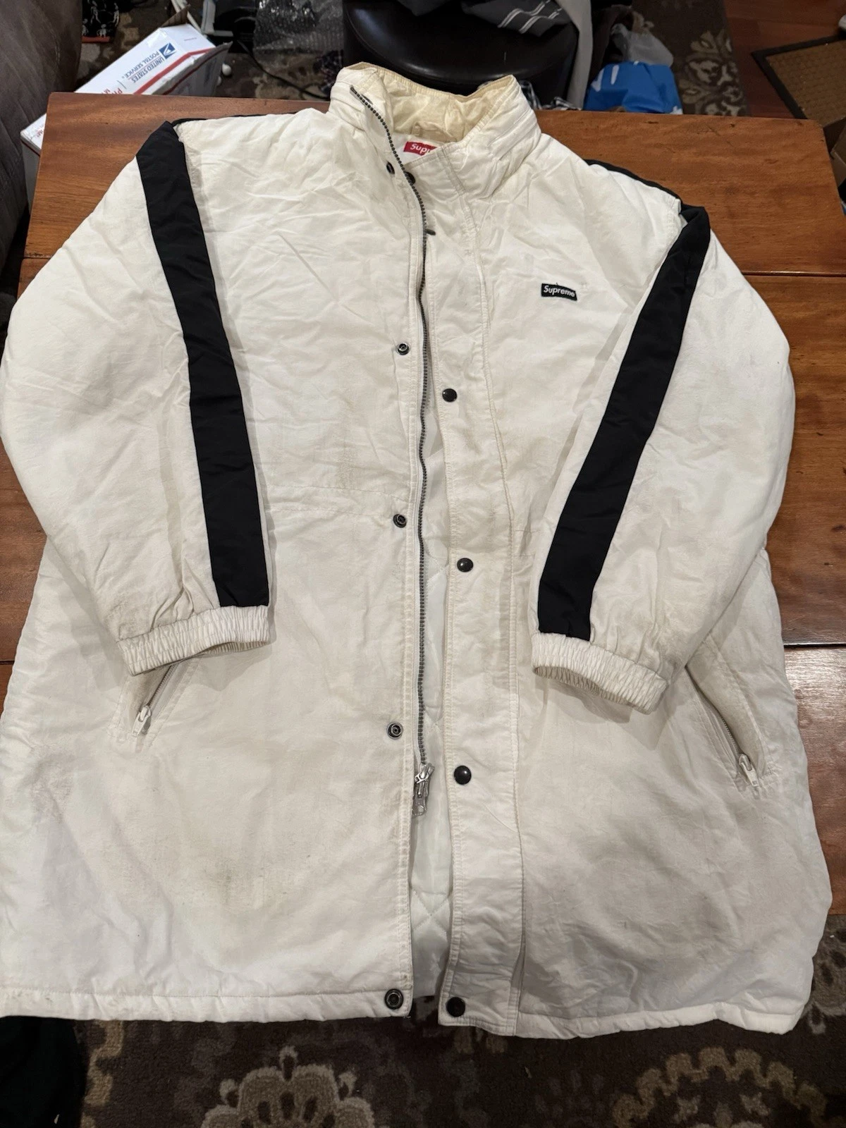 Supreme Parka Puffer Jacket Homme Grand Logo Blanc Fermeture Éclair Complète Capuche OCCASION