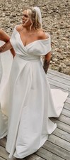 Justin Alexander wedding dress - 