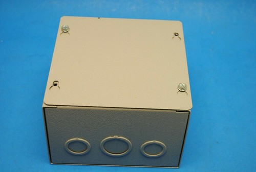 6"x6"x4" Metal Screw Cover Junction Box / Pull Box With KO's, NEMA 1 Indoor - Picture 4 of 6