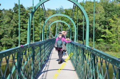 Foto 6x4 Überquerung des Flusses Tummel, Pitlochry Das nördliche Ende des Rob R c2015