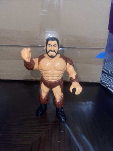Giant Gonzalez Rare WWF Hasbro Series 10 Figure...