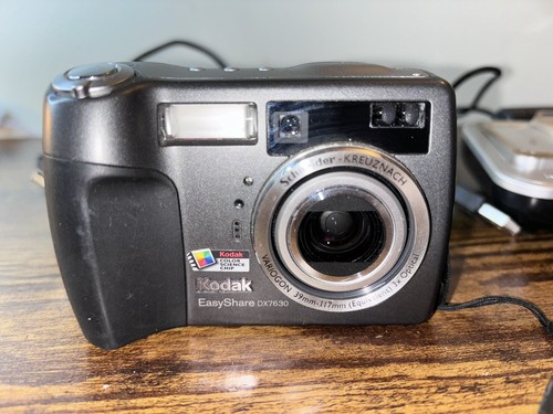 Kodak EasyShare DX7630 6.1MP Digital Camera Inc Camera Dock 6000, Battery, Cable - Picture 3 of 20