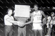GL584 Bob Love 10K Points Chicago Bulls 8x10 16x20 24x36 Photo