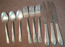 Wm Rogers MFG.Co 1941 Priscilla Pattern mixed 9 pc replacements spoon,knife,fork