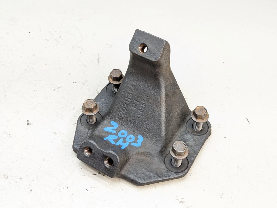 Engine Mount Bracket 2003 Common Rail Dodge Ram Cummins Diesel 5.9L 52021136AA Foto 3 de 4