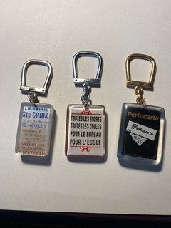 porte clés bourbon librairie papeterie fixe et perfocarte mobile