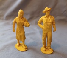 Vintage Auburn Yellow Rubber Figures 3
