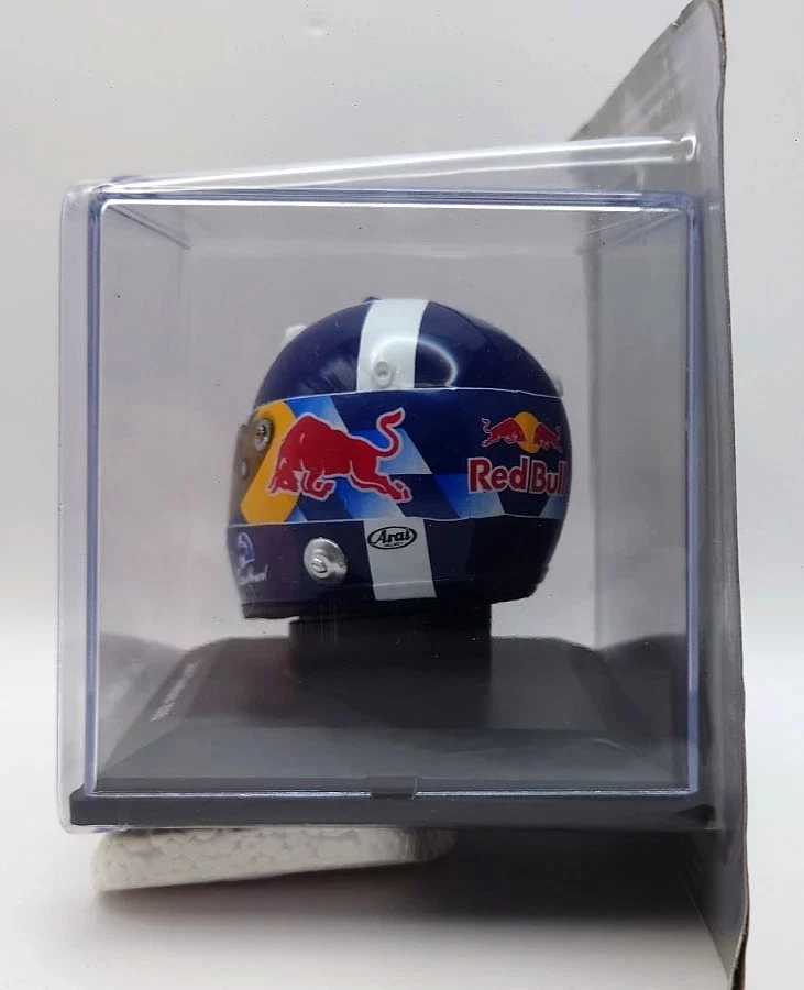 David Coulthard 2005 Red Bull RB1 Diecast Model Helmet 1/5 Scale Spark Editions - Image 4 of 4