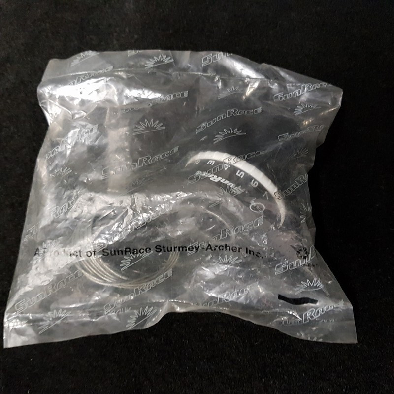 Poignées tournantes SUNRACE 8v Ref 576 noires en PVC pour vélo de route vintage