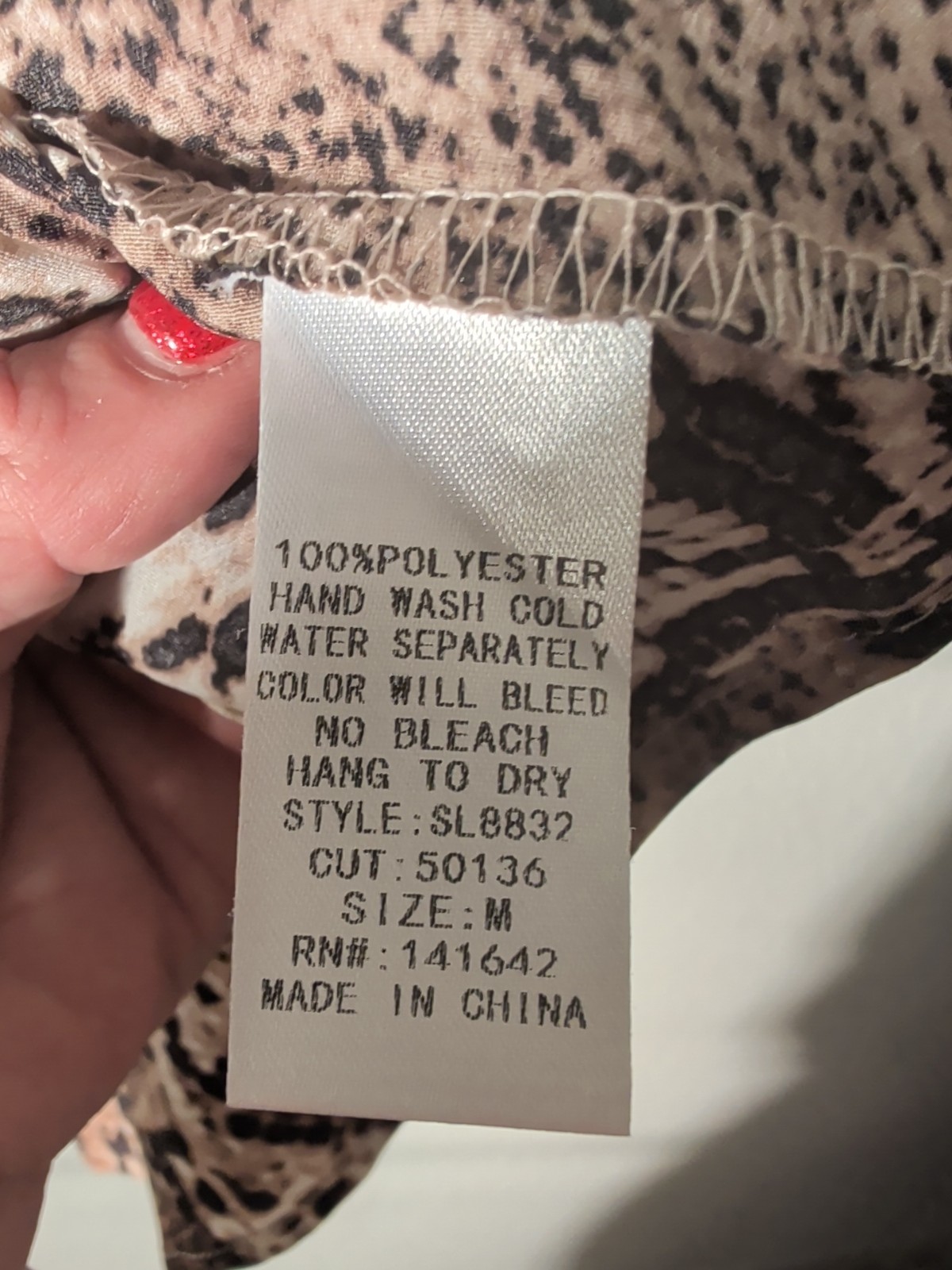 Python Print Blouse Size M V Neck Peplum Hem And … - image 11