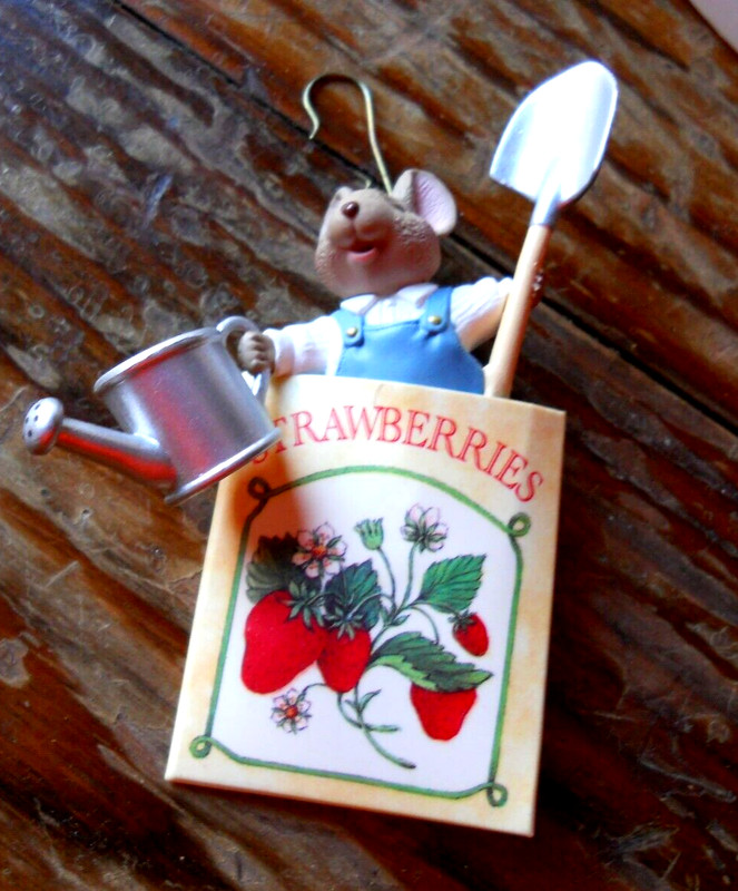  Hallmark Keepsake Ornament Strawberry Patch 1996  Sculpted by Ed Seale
