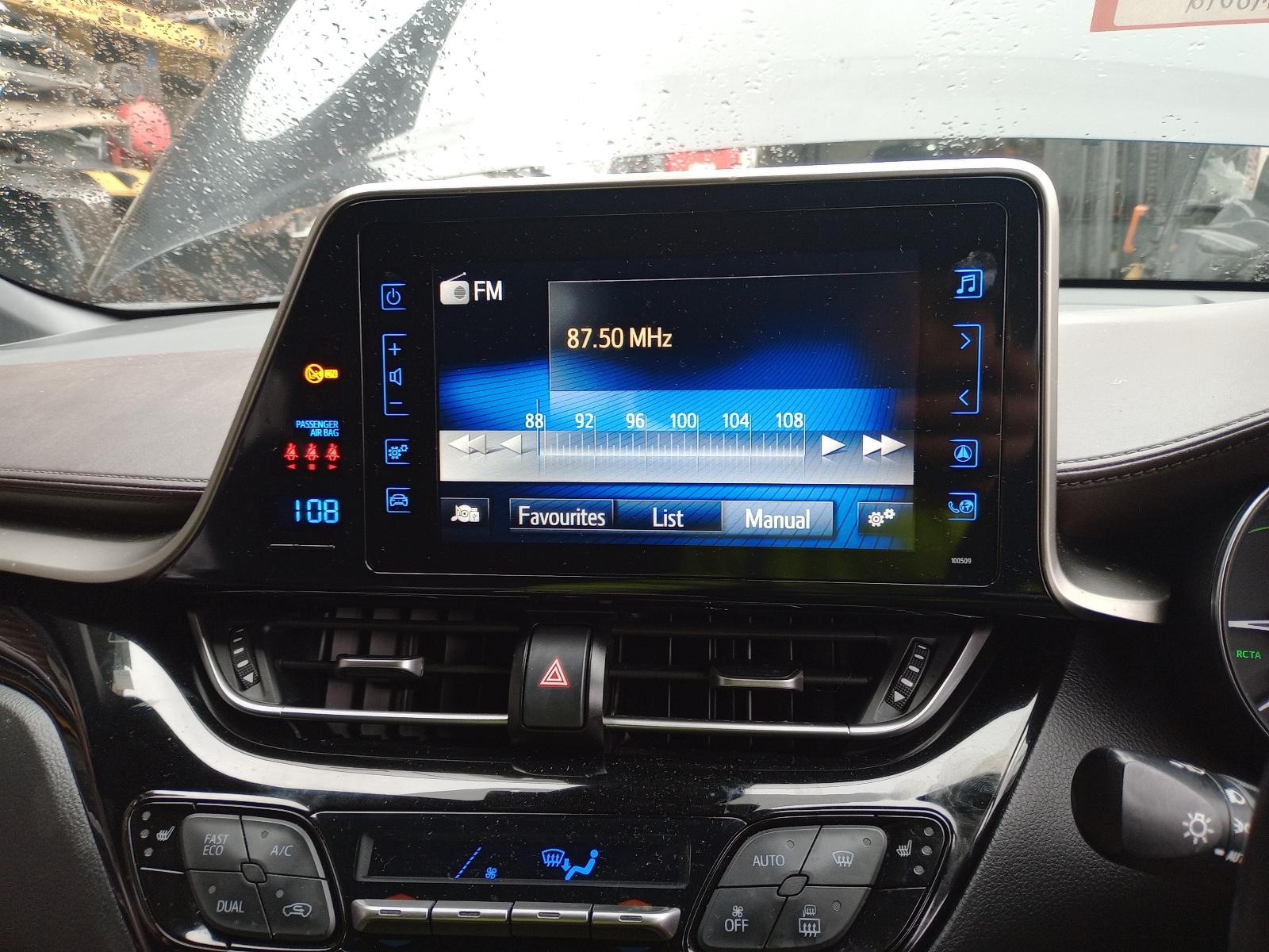 TOYOTA C-HR DISPLAY SCREEN MULTIFUNCTION 86140F4030 MK1 2016 - 2019