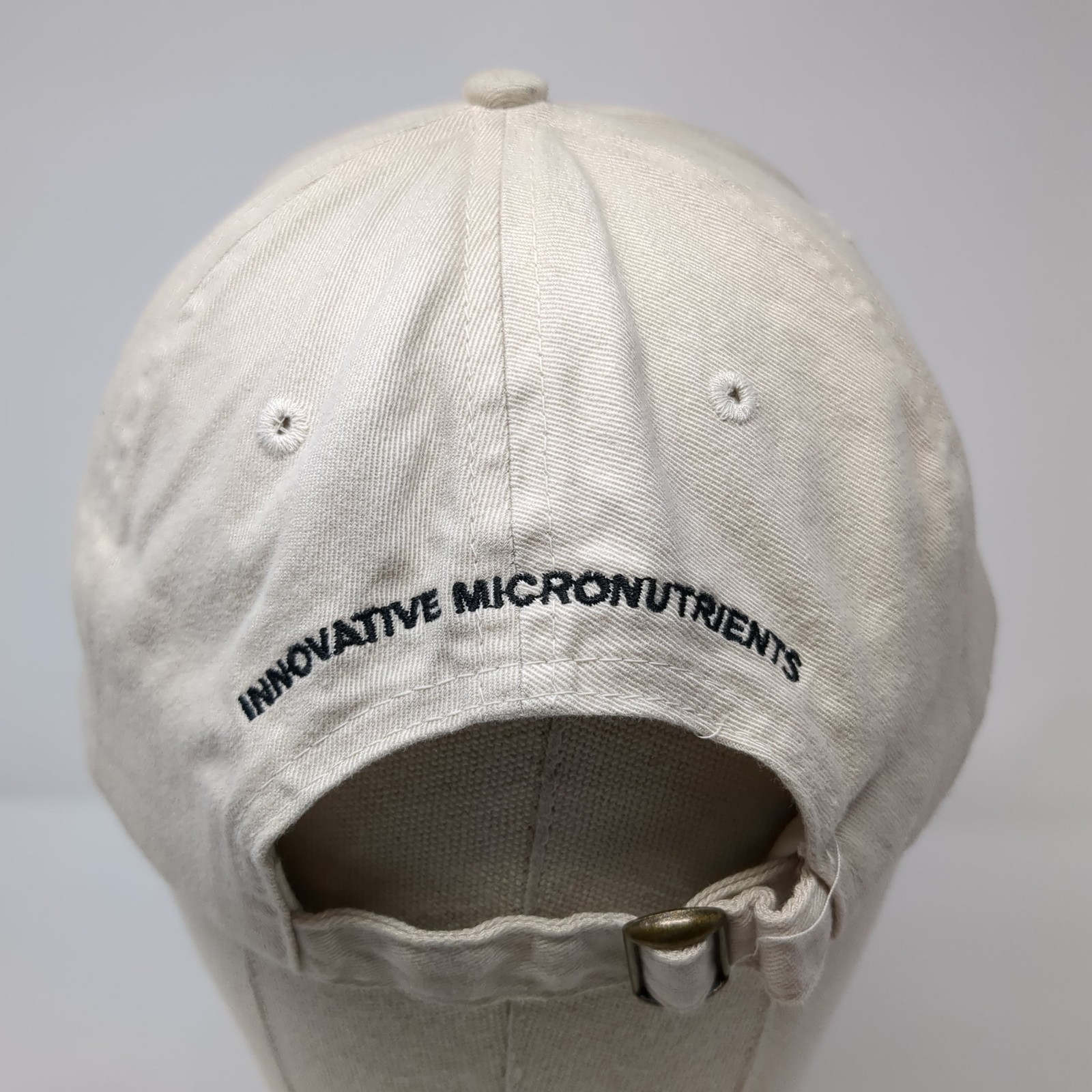 Wolf Trax Innovative Micronutrients Slideback Bas… - image 6