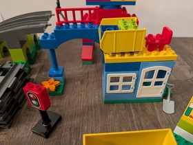 LEGO Duplo 10508 Deluxe Train Set  100% Complete with instructions