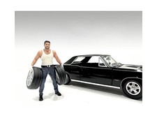 "MUSCLE MECHANICS" FIGURE 1 FOR 1/24 SCALE MODEL BY AMERICAN DIORAMA AD-25201