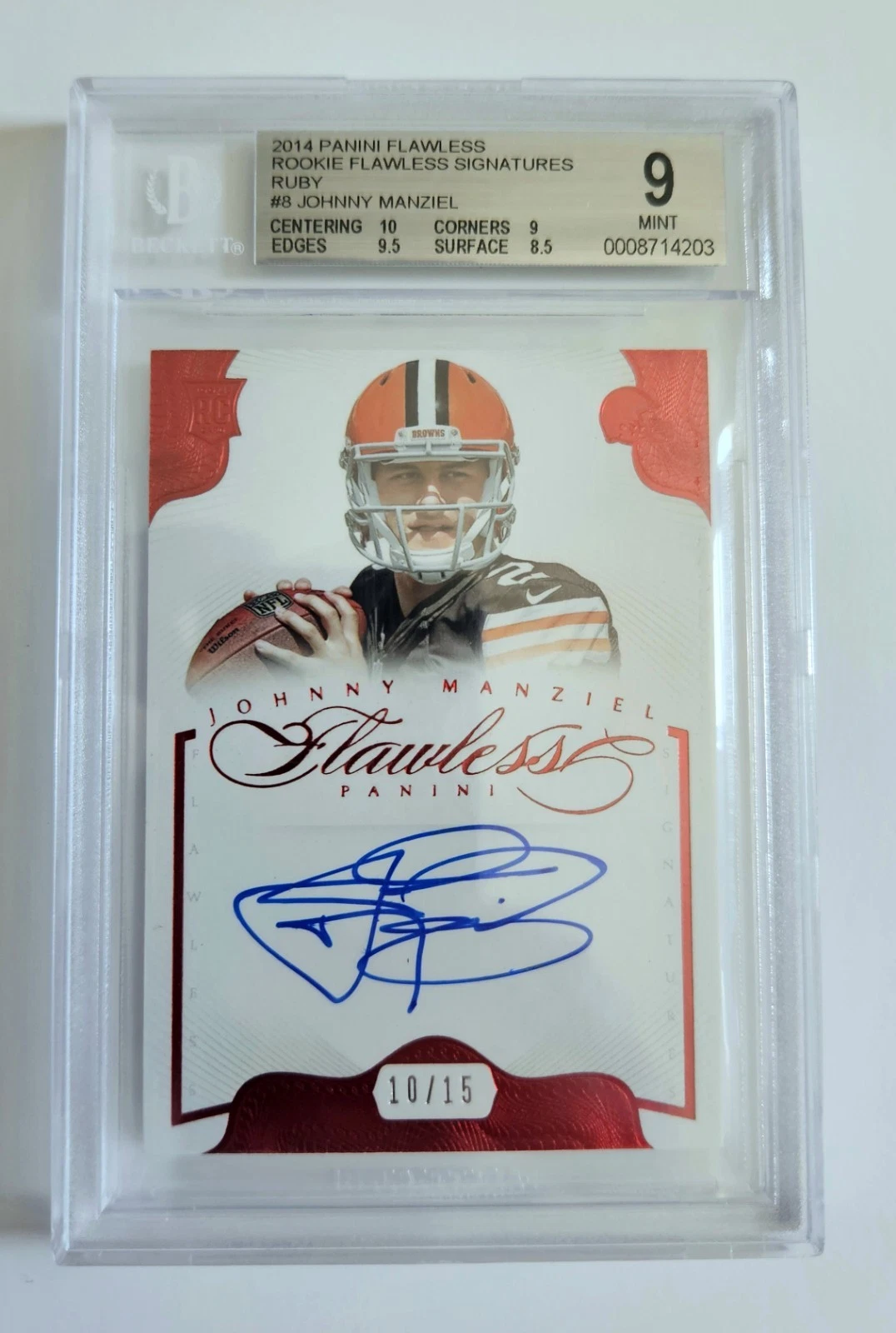 Johnny Manziel Panini Flawless Rookie Flawless Signature #8 Ruby