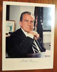 Richard Nixon Signed Photo