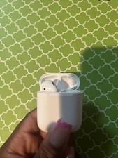 Genuine Apple AirPods 1st Generation Case  Right Ear Bud Right Ear Only A1523