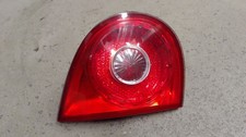 VW Golf V Bj 2004 Rückleuchte Heckleuchte innen Links 1K6945107C guter Zustand