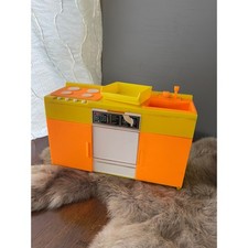 1974 Arco Toys Barbie Fashion Doll Kit Playset Kitchen counter retro furniture