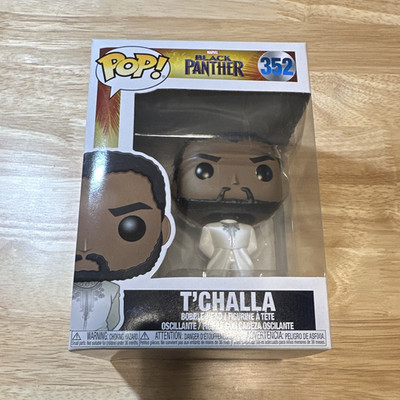 Funko Pop! Vinyl Marvel Black Panther T'Challa Bobble-Head Figure #352