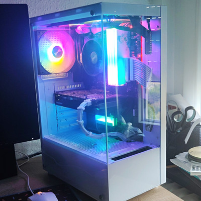 Gaming PC PC Ryzen 5 5600/32GB/ RX 6600 XT/1TB SSD/Windows 11 Weiß RGB