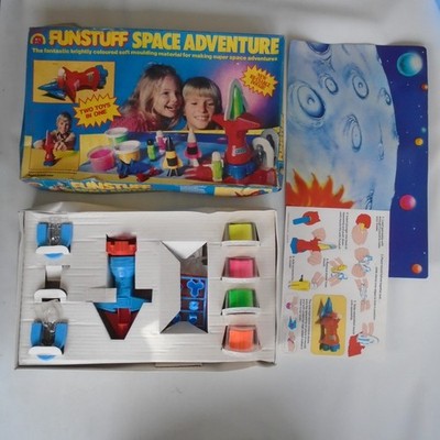 Harbutt's Funstuff SPACE ADVENTURE Vintage 1970er PlayDough Basteln Spielset UNBENUTZT