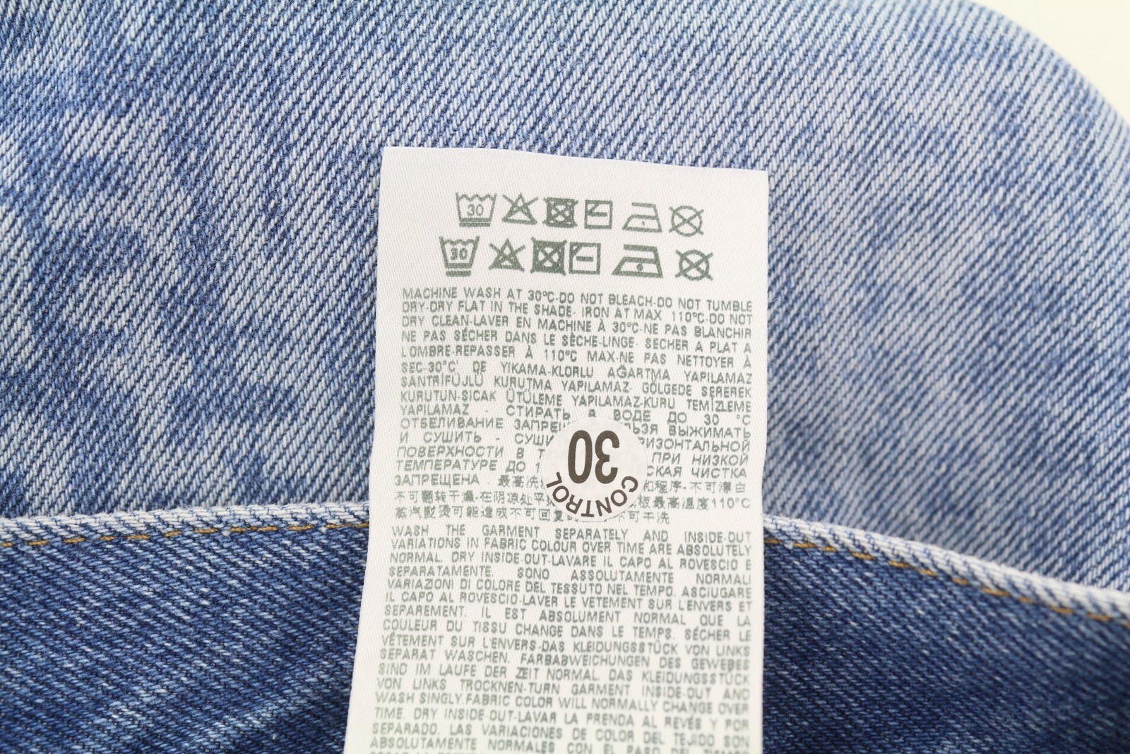 DIESEL 1995 007F5 Men's Jeans W33/L32 Slim Straight Patterned Denim RRP250 image 7