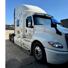 2022 International LT625 Sleeper