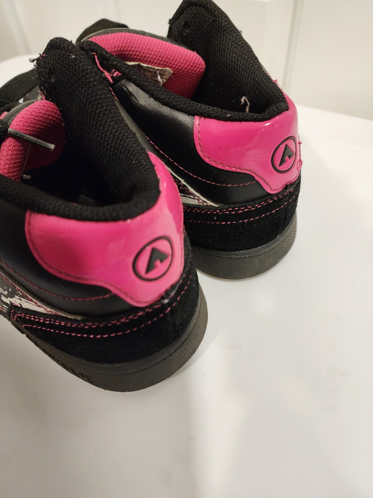 Vintage Airwalk Womens Skater Sneakers Size 7.5 Rare Find
