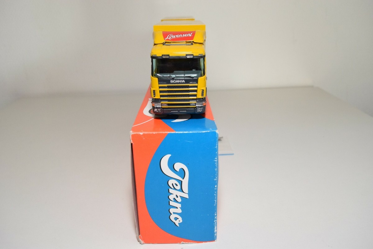 Tekno 1:50 - Camión a escala - Scania 124L 400 - Namag