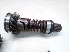 1986 Suzuki LT-F 230 Quadrunner Transmission Secondary Output Gears Shaft ltf