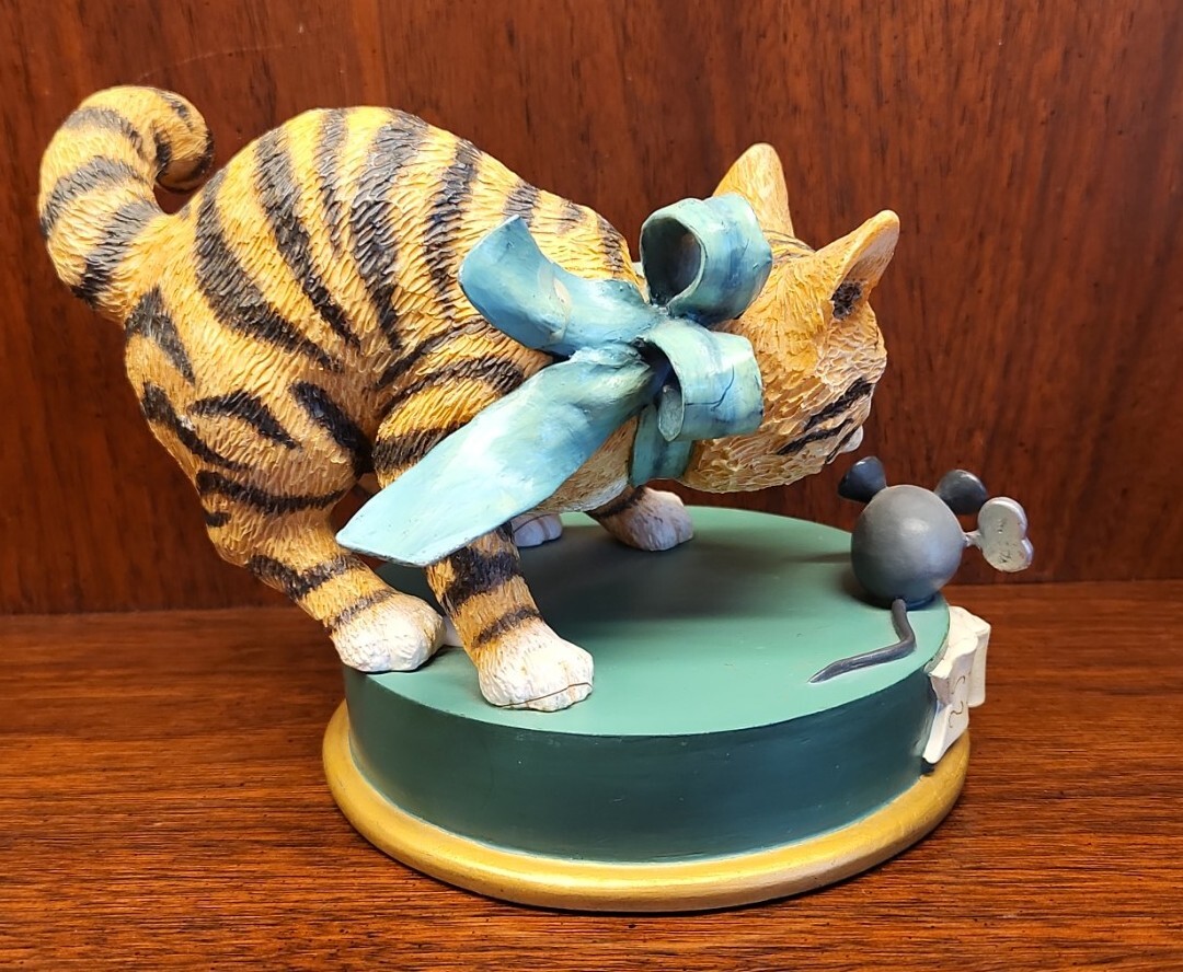 Danbury Mint SCAREDY-CAT Quotable Cats Sculpture Figurine by