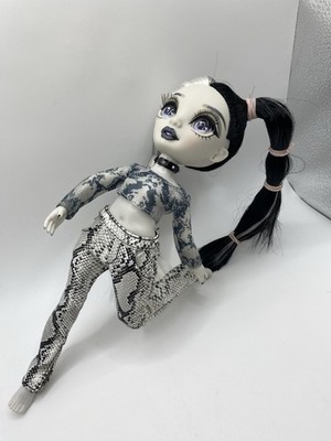 Heather Grayson Doll Rainbow High Shadow High Series 1 MGA 2022 Snakeskin  B7